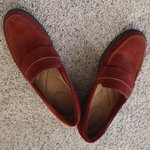 clarks  suede slip on